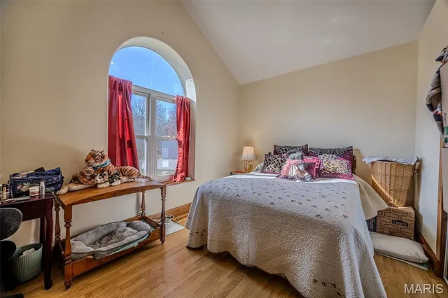 $610,000 | 31320 Oslo Drive, Lebanon, MO 65536