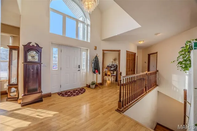 $610,000 | 31320 Oslo Drive, Lebanon, MO 65536