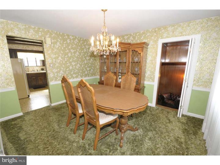 2624 Springfield Road Broomall, PA 19008 - Photo 6 of 25 Dining Room