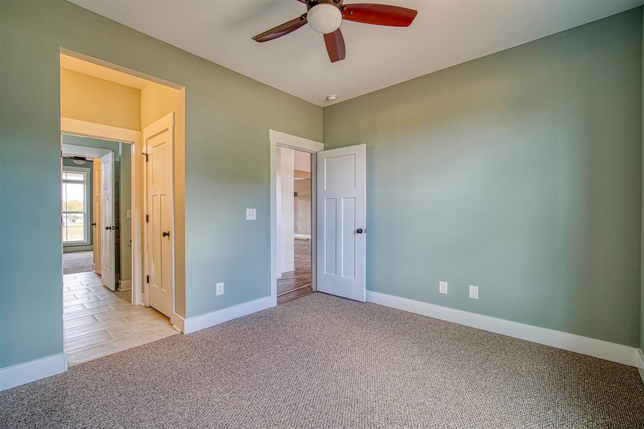 2094 Greenpond Road Woodruff, SC 29388 - Photo 19 of 28