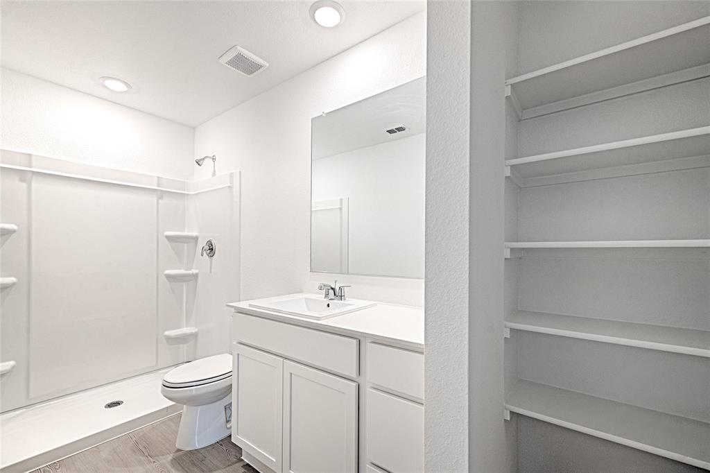 1617 Verdin Road Fort Worth, TX 76140 - Photo 12 of 22 Gallery Image 12