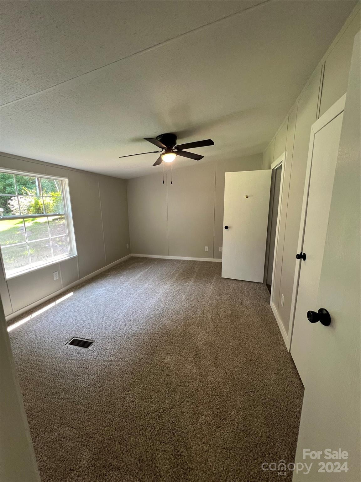 2038 Jay Clark Road Morganton, NC 28655 - Photo 13 of 25 Gallery Image 13
