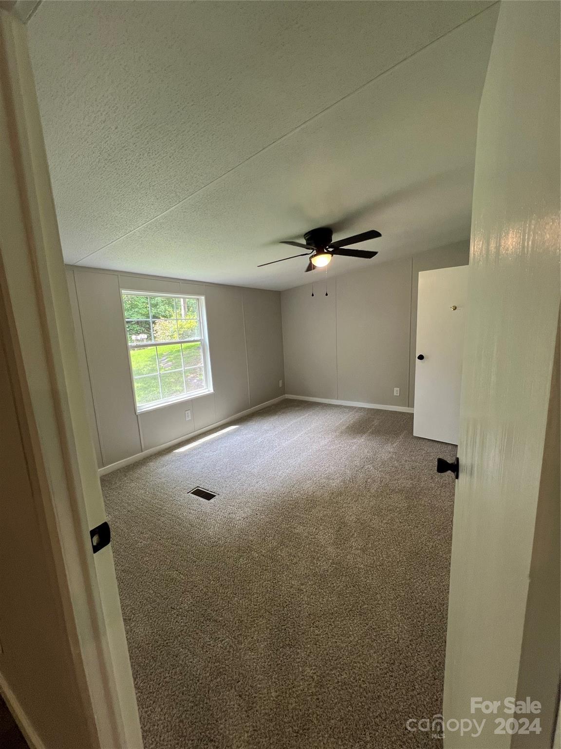 2038 Jay Clark Road Morganton, NC 28655 - Photo 14 of 25 Gallery Image 14