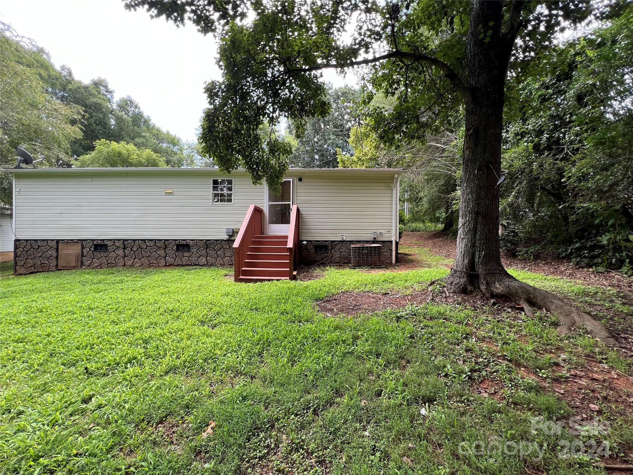 2038 Jay Clark Road Morganton, NC 28655 - Photo 25 of 25 Gallery Image 25