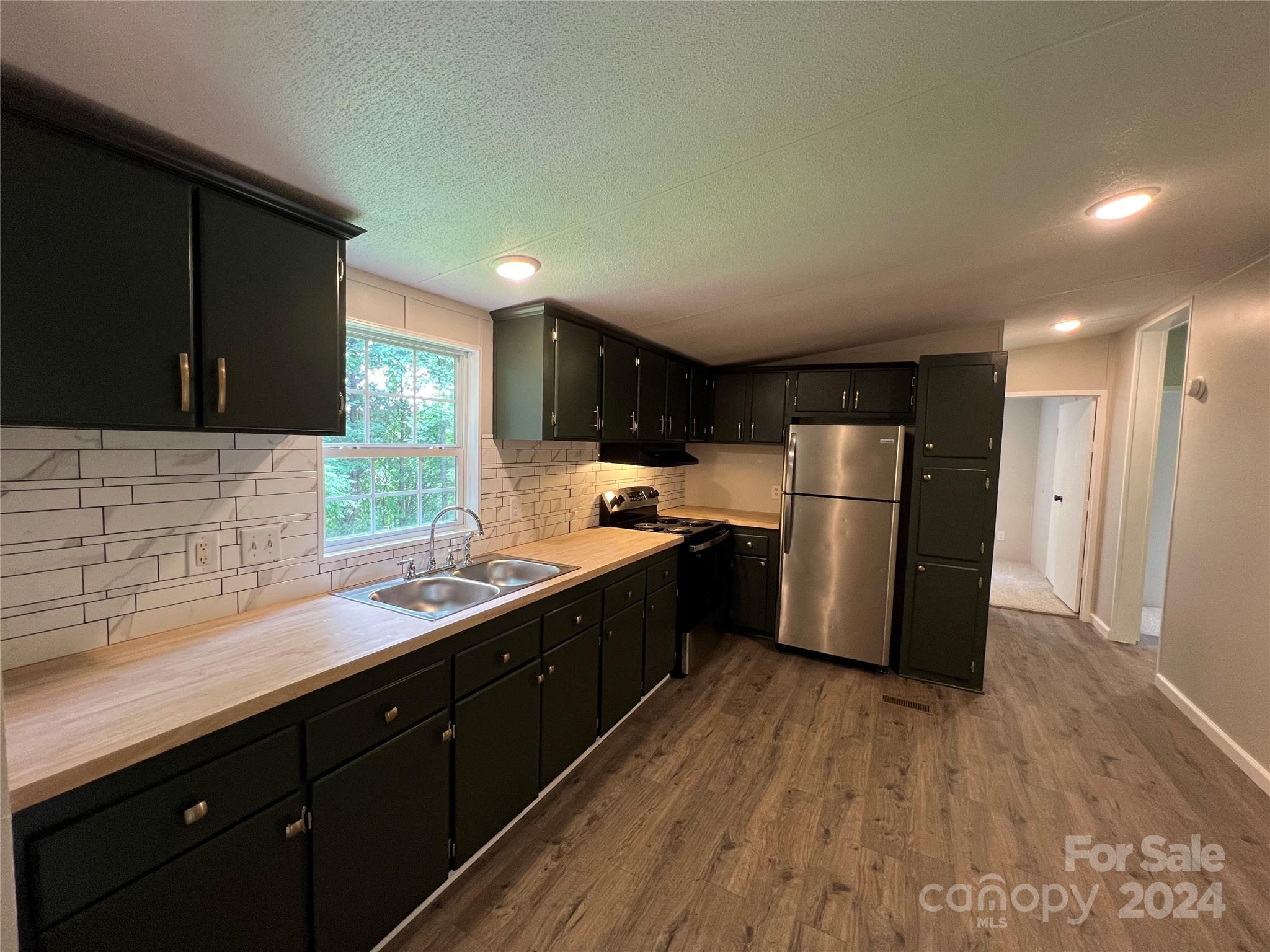 2038 Jay Clark Road Morganton, NC 28655 - Photo 4 of 25 Gallery Image 4