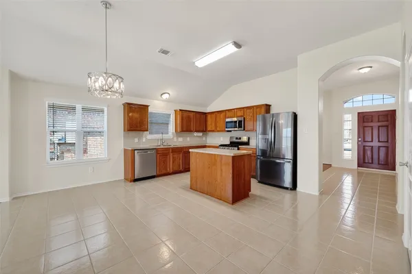 $1,995 | 9830 Lynette Falls Drive, Houston, TX 77095