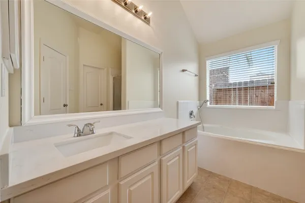 $1,995 | 9830 Lynette Falls Drive, Houston, TX 77095