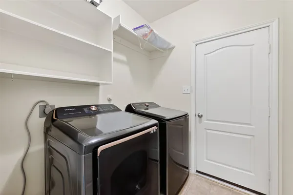 $1,995 | 9830 Lynette Falls Drive, Houston, TX 77095