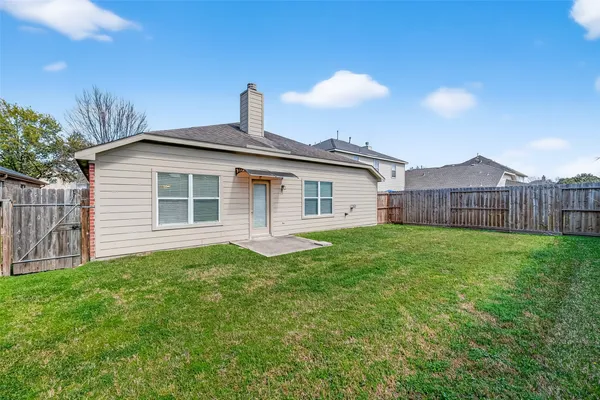 $1,995 | 9830 Lynette Falls Drive, Houston, TX 77095