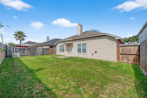 $1,995 | 9830 Lynette Falls Drive, Houston, TX 77095