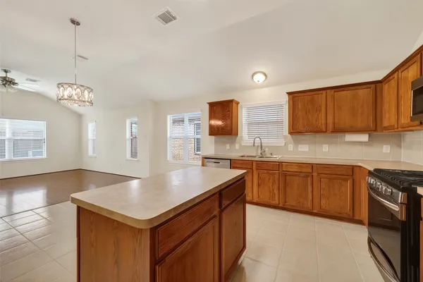 $1,995 | 9830 Lynette Falls Drive, Houston, TX 77095