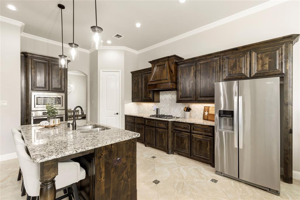 991 Rustic Lane Prosper, TX 75078 - Photo 12 of 33