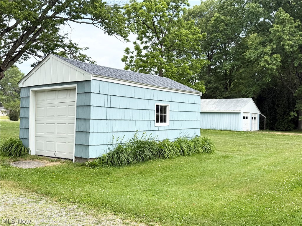 612 Briggs Road Leavittsburg, OH 44430 - Photo 17 of 21 12x20