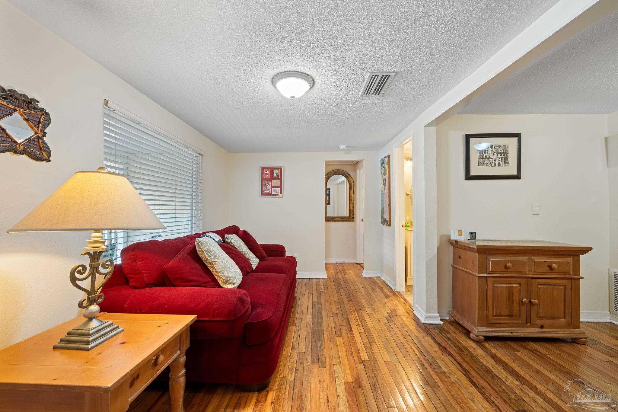 3216 Muldoon Road Pensacola, FL 32526 - Photo 6 of 42 Gallery Image 6