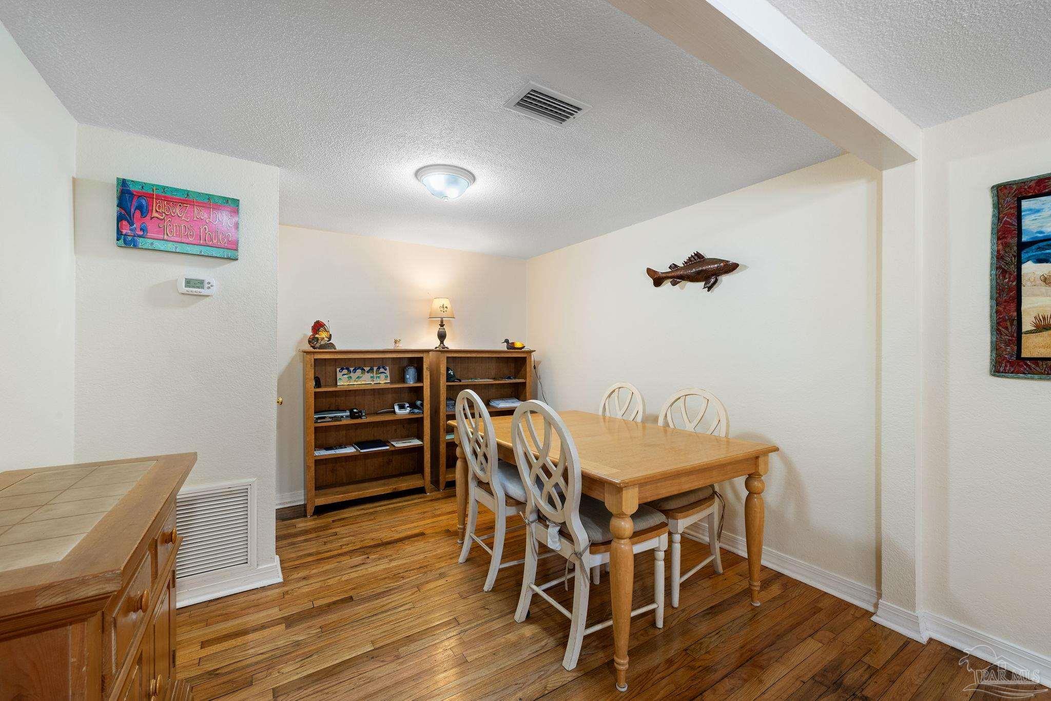 3216 Muldoon Road Pensacola, FL 32526 - Photo 9 of 42 Gallery Image 9