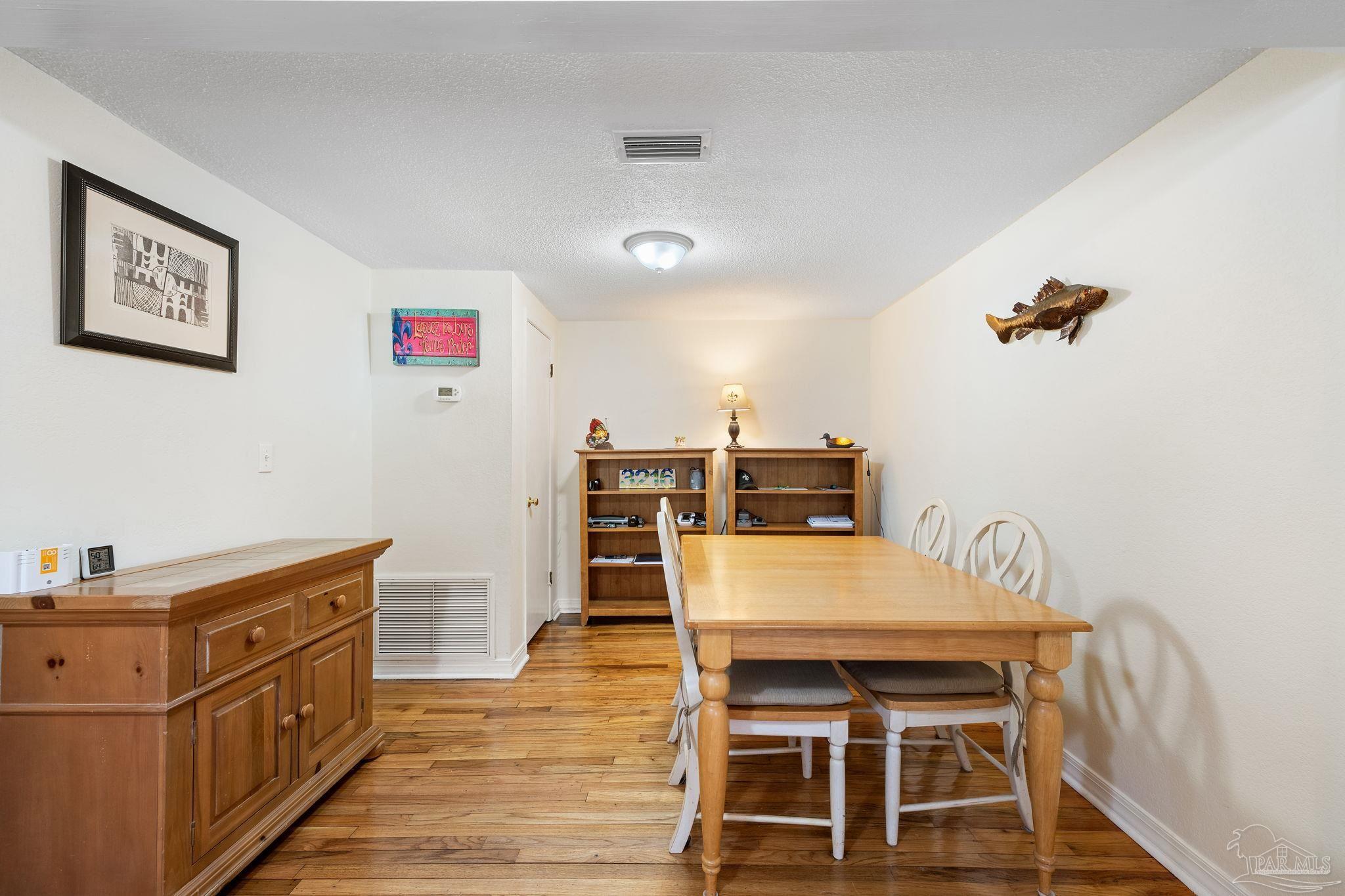 3216 Muldoon Road Pensacola, FL 32526 - Photo 10 of 42 Gallery Image 10