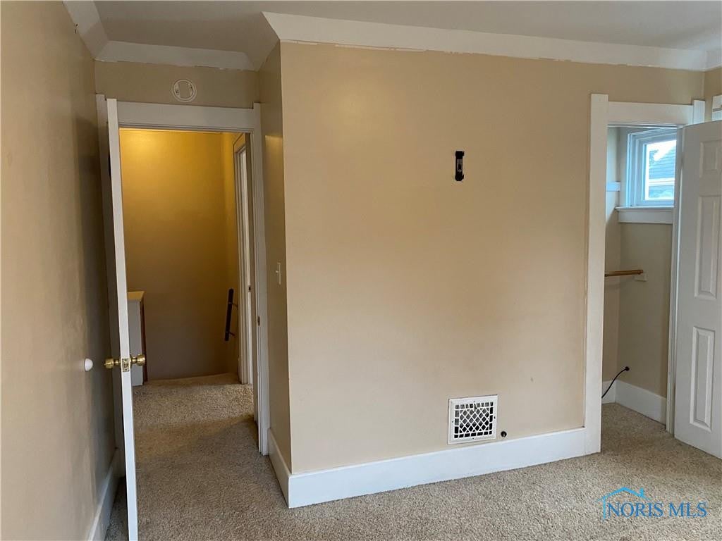 4146 Lowe Road Toledo, OH 43612 - Photo 16 of 33 Gallery Image 16
