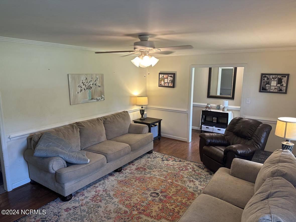 2127 Banks School Road Kinston, NC 28504 - Photo 1 of 21 454166038_1036498308031622_5288130474644