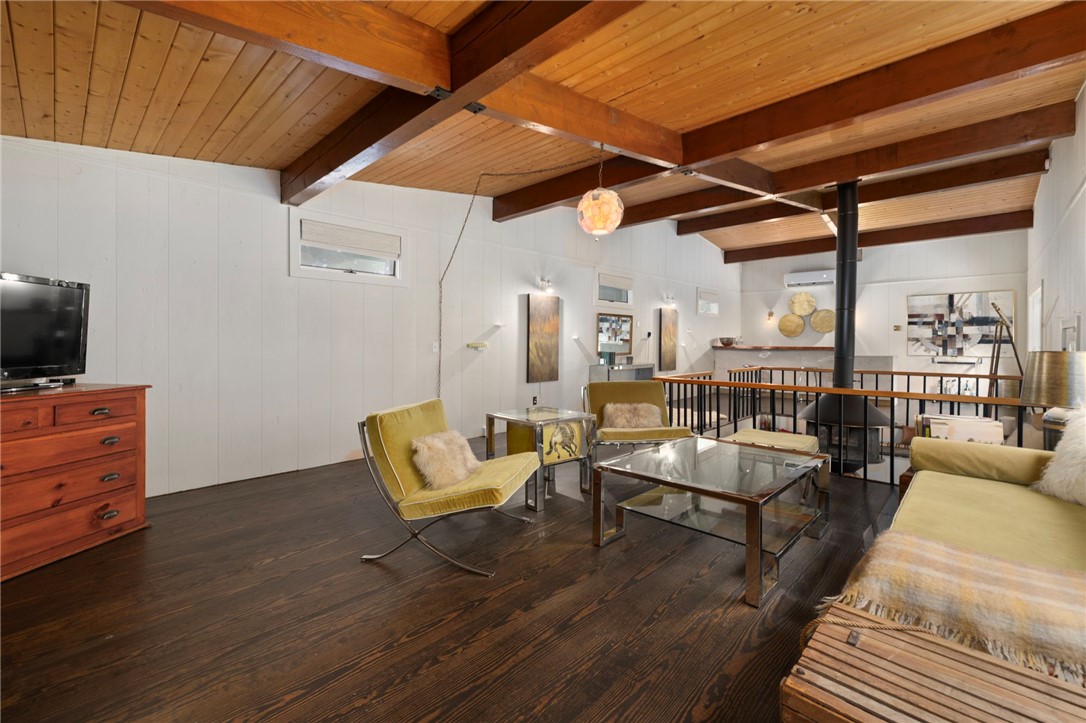 775 Major Potter Road Warwick, RI 02818 - Photo 5 of 50 Gallery Image 5