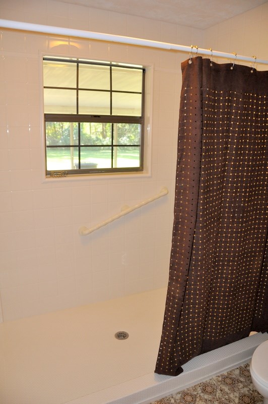 4281 Sherborne Road, Unit 2 Tallahassee, FL 32303 - Photo 6 of 25 Gallery Image 6