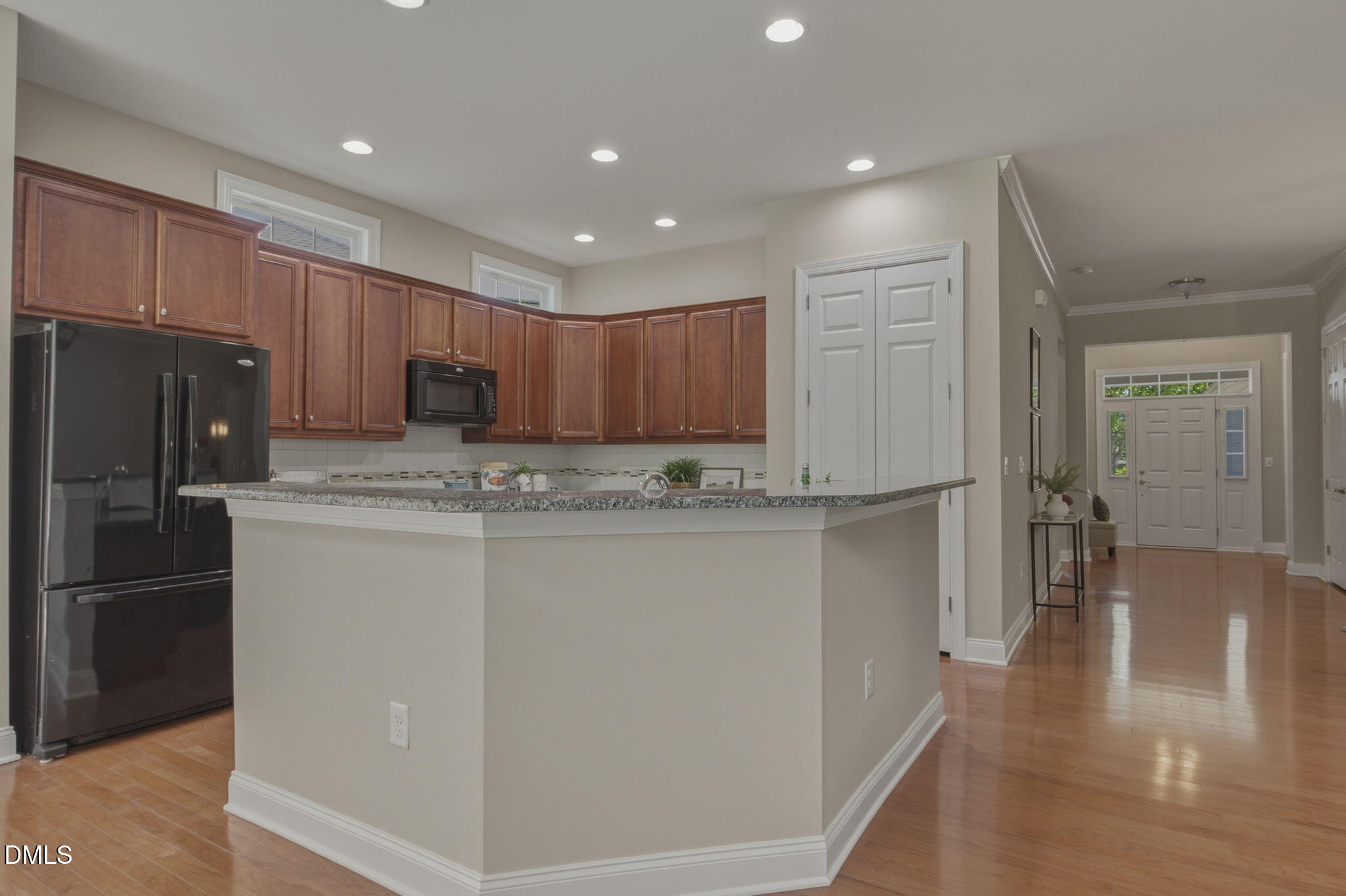 9805 Carlyle Hills Way Raleigh, NC 27560 - Photo 11 of 30 18-web-or-mls-9805 Carlyle Hills-2617