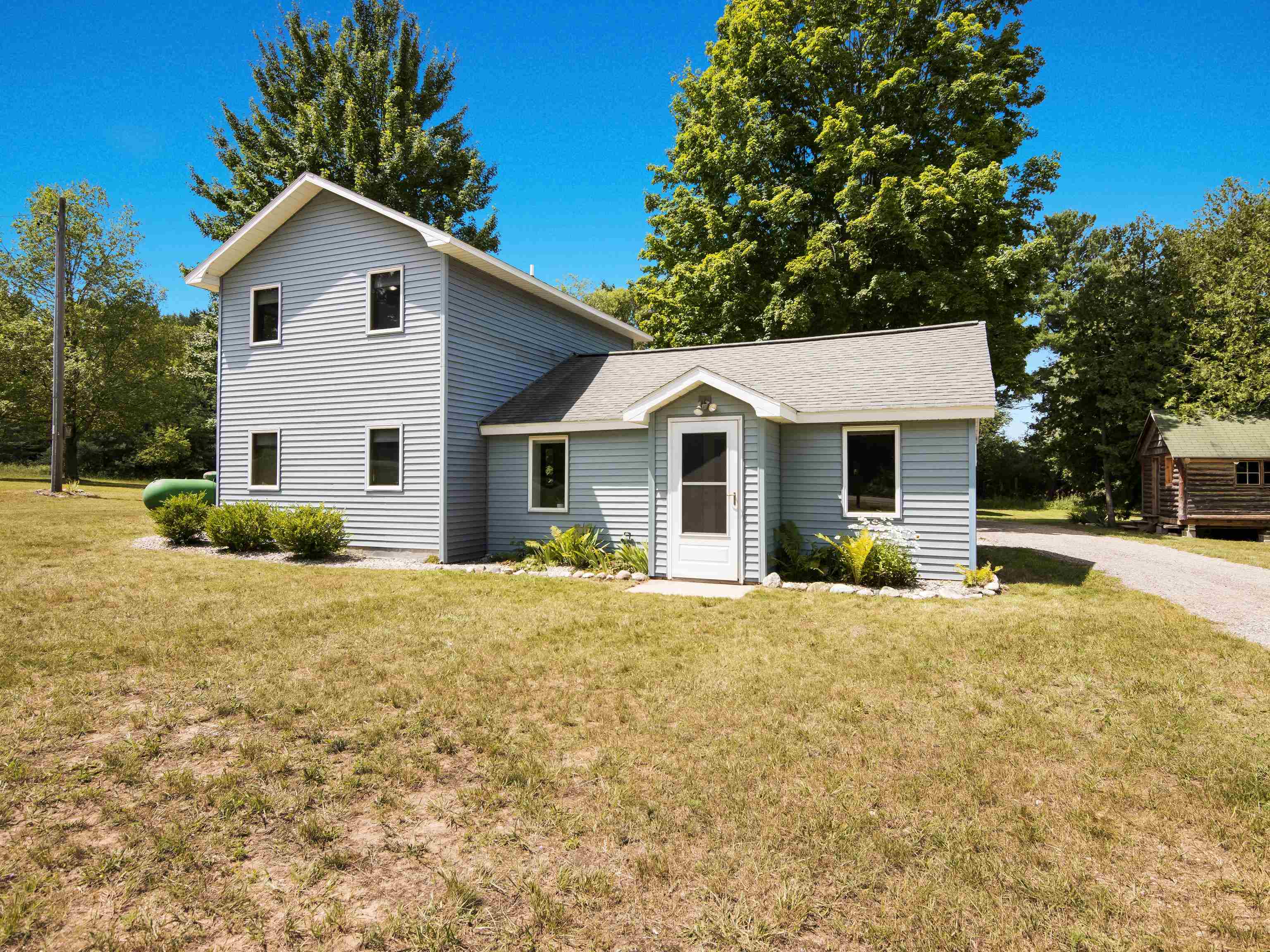 6274 Swamp Road Frankfort, MI 49635 - Photo 32 of 34