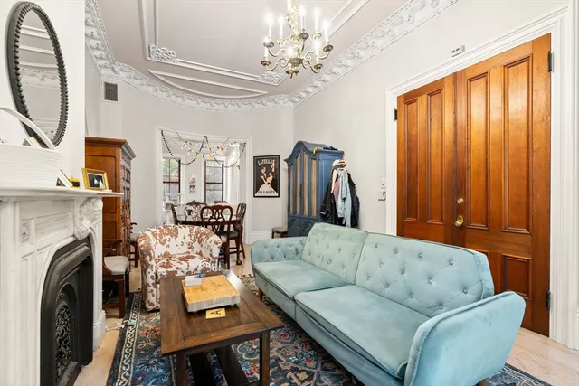 $1,399,000 | 30 Dartmouth Street, Unit 3, Boston, MA 02116