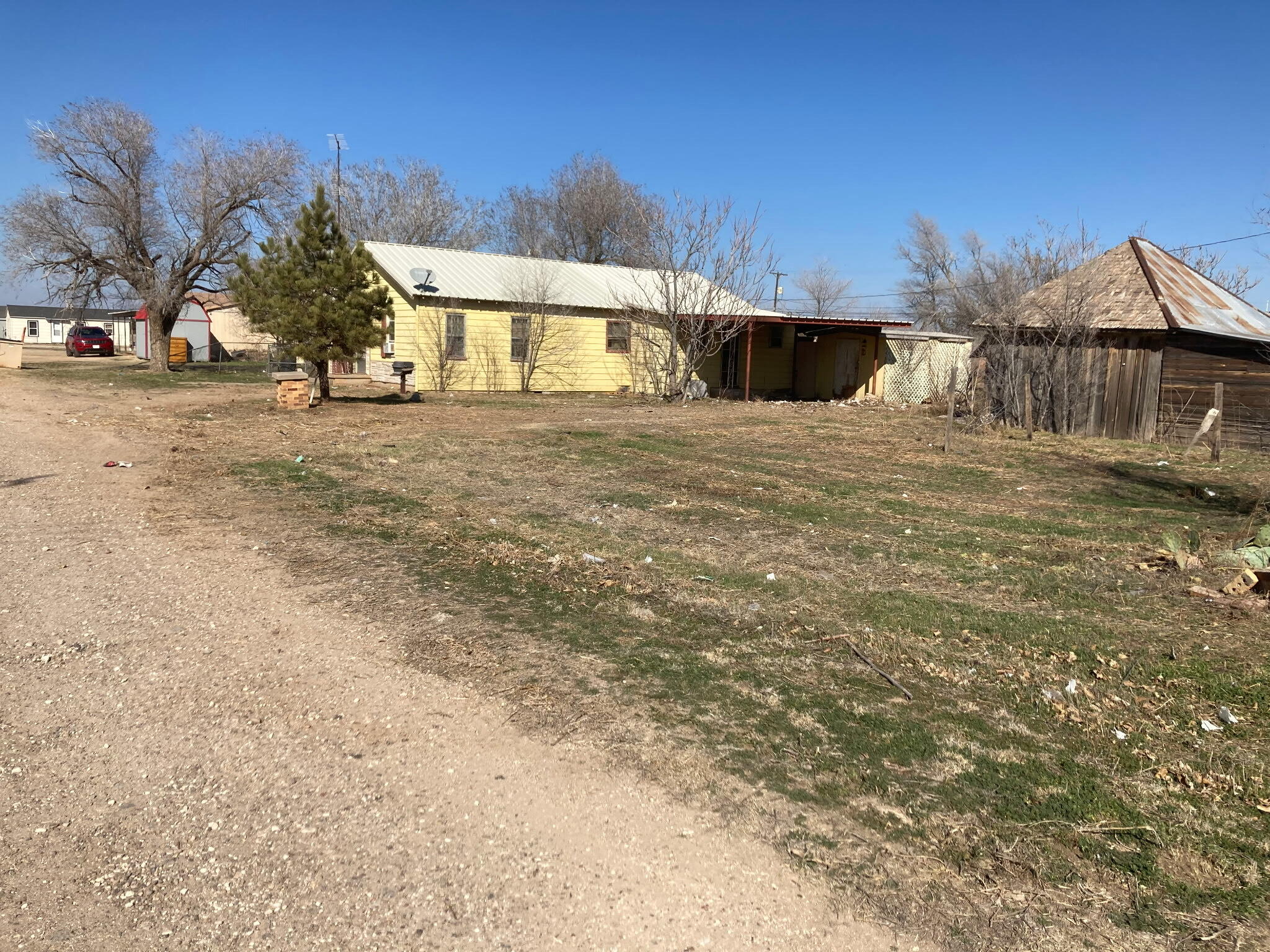 216 North W 1st Street Lockney, TX 79241 - Photo 11 of 13 7354136193810501995
