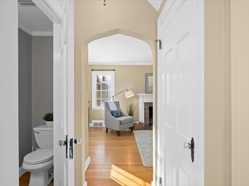 43 Edgewood Road Shrewsbury, MA 01545 - Photo 11 of 41 Gallery Image 11