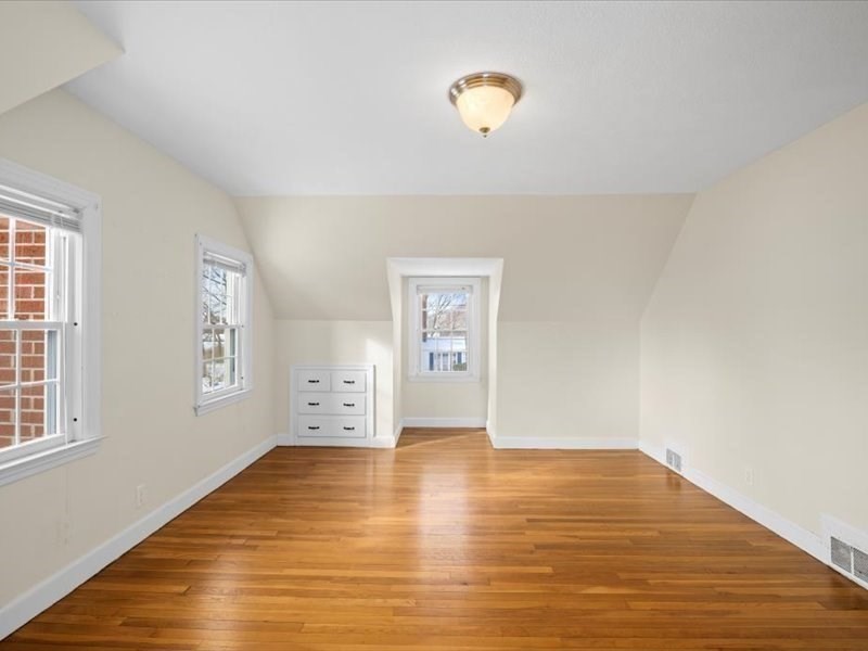 43 Edgewood Road Shrewsbury, MA 01545 - Photo 18 of 41 Gallery Image 18