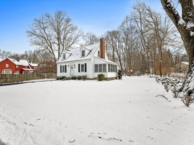 43 Edgewood Road Shrewsbury, MA 01545 - Photo 36 of 41 Gallery Image 36
