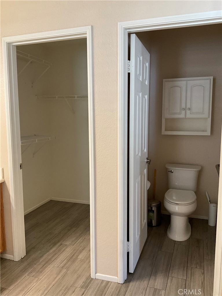 7675 Pso Largo Highland, CA 92346 - Photo 20 of 34 Extra closet