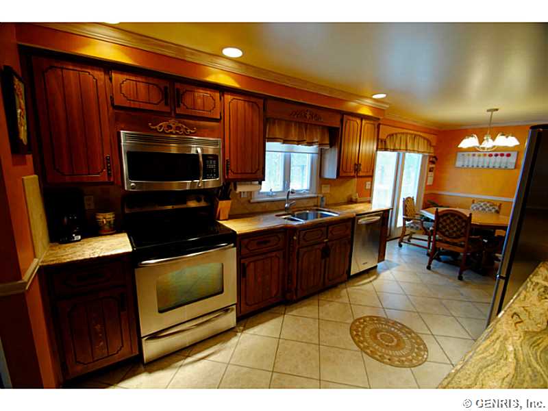 80 Everwild Lane Greece, NY 14616 - Photo 6 of 25 Exterior Front