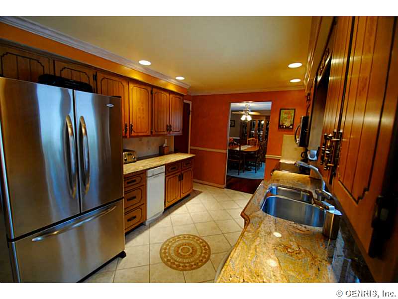 80 Everwild Lane Greece, NY 14616 - Photo 8 of 25 Exterior Front