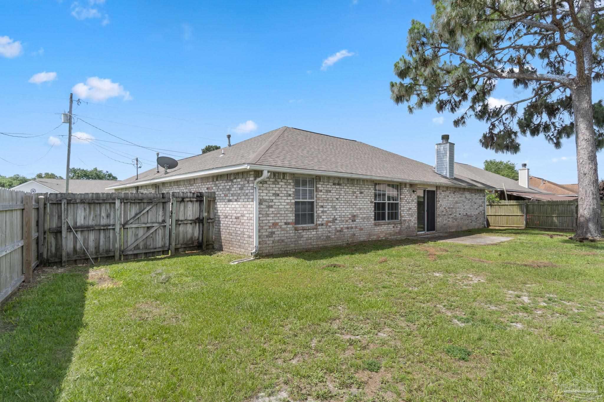 1978 Coral Reef Road Pensacola, FL 32506 - Photo 45 of 46