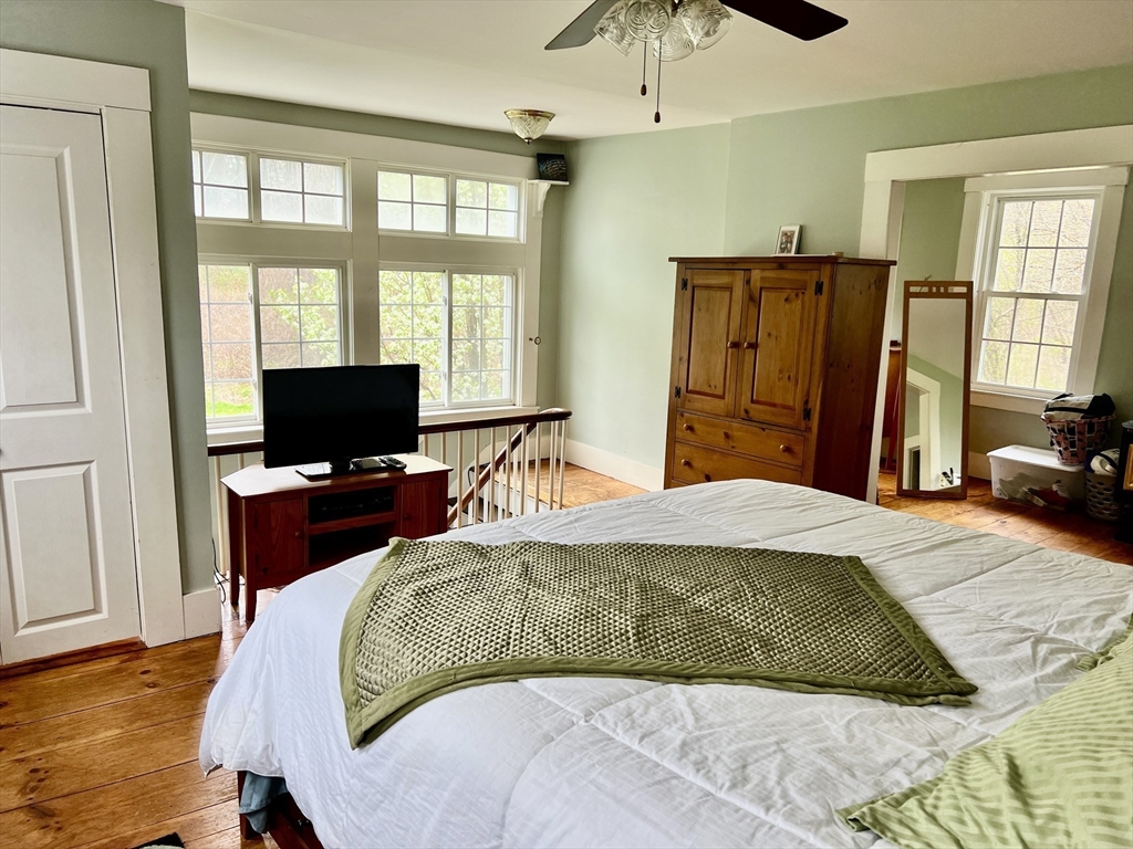 8 Ladd Road Sturbridge, MA 01566 - Photo 33 of 42 Gallery Image 33