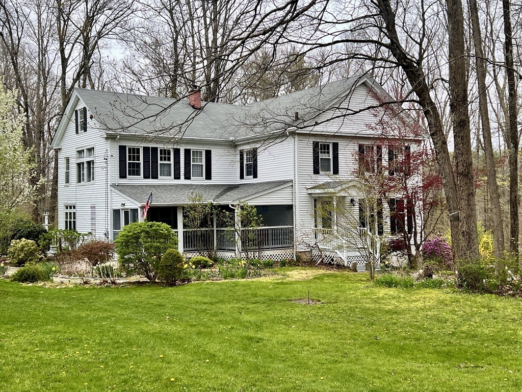 8 Ladd Road Sturbridge, MA 01566 - Photo 38 of 42 Gallery Image 38