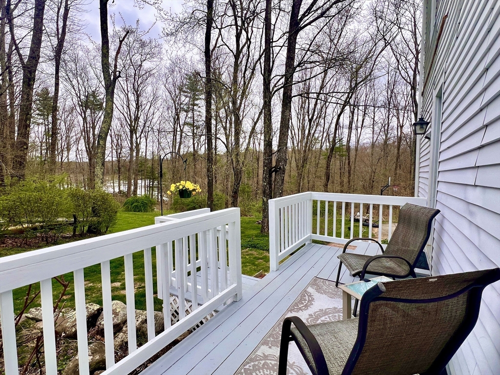 8 Ladd Road Sturbridge, MA 01566 - Photo 4 of 42 Gallery Image 4