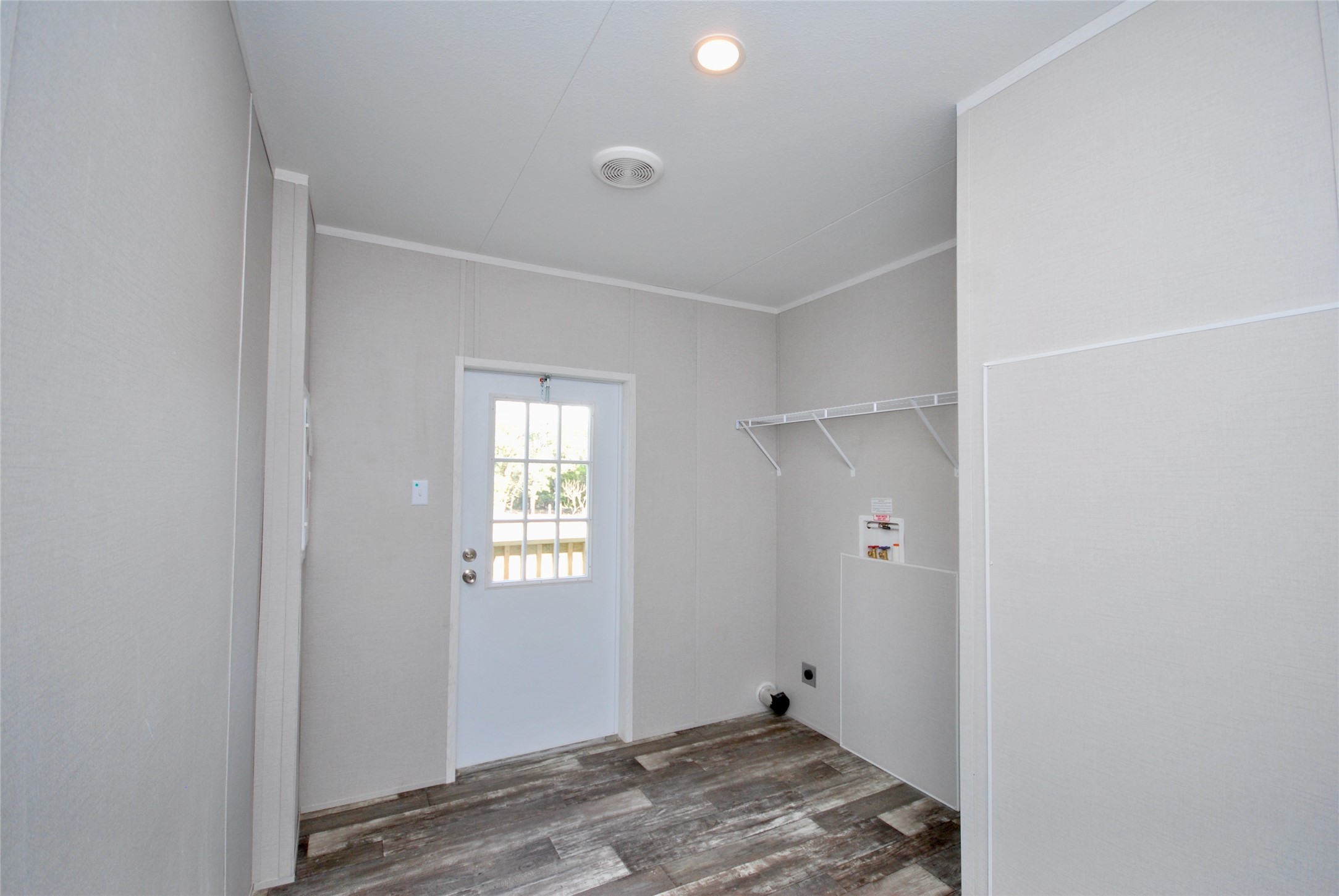 1727 Davis Road West Point, TX 78963 - Photo 27 of 44