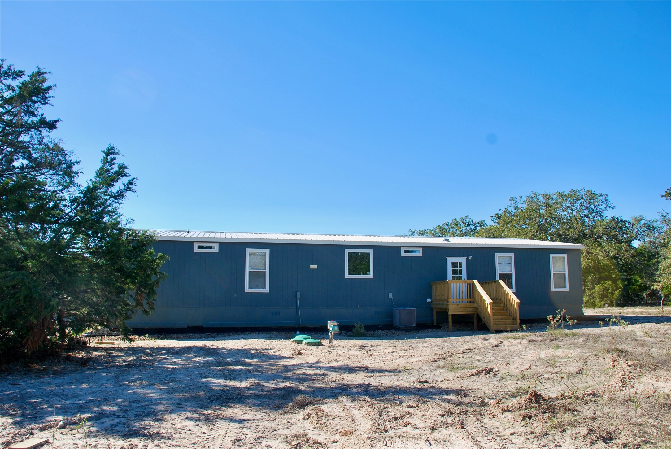 1727 Davis Road West Point, TX 78963 - Photo 37 of 44