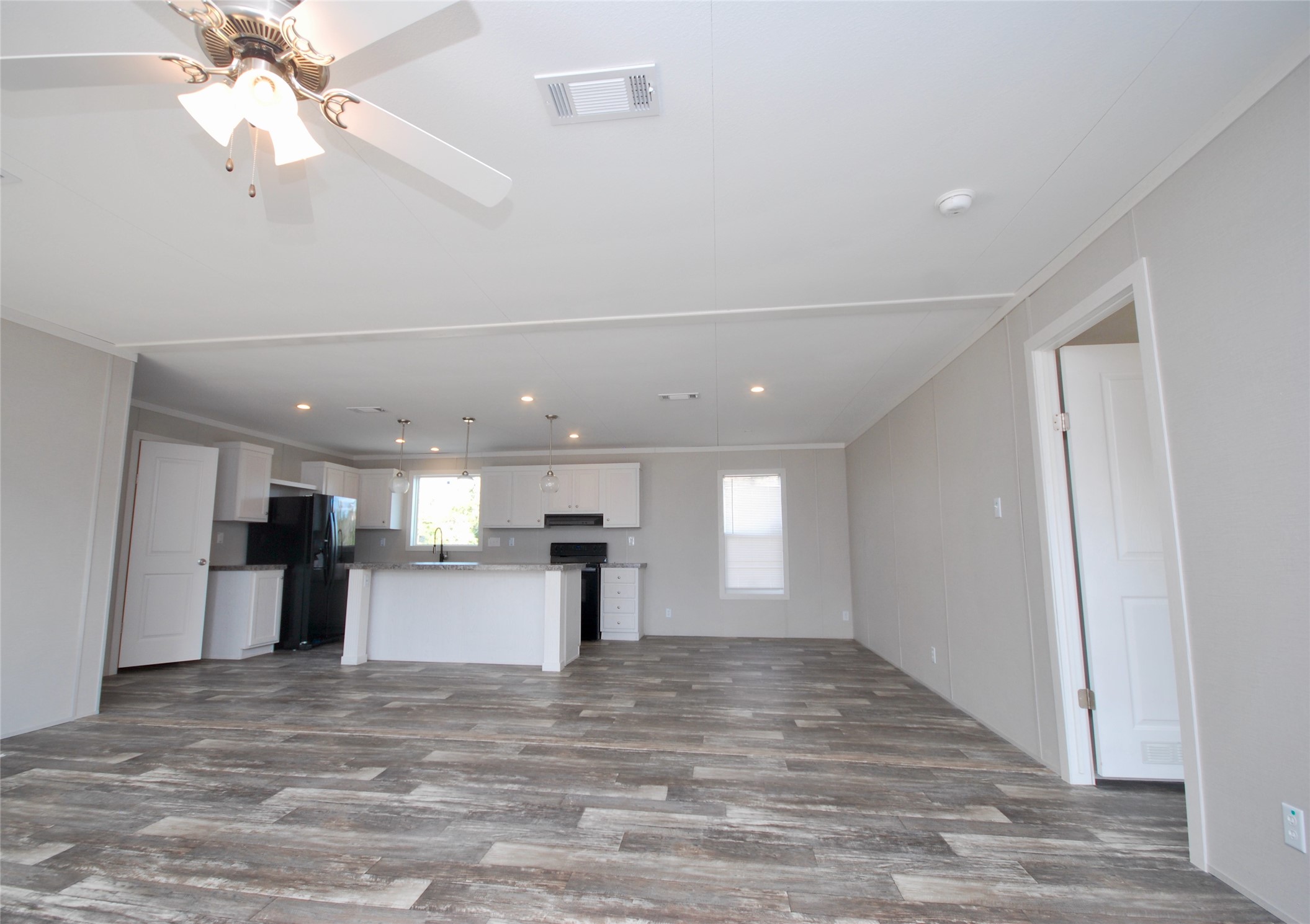 1727 Davis Road West Point, TX 78963 - Photo 5 of 44