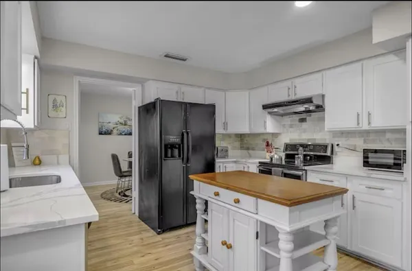 $3,100 | 1709 Elk Grove Drive, Richardson, TX 75081