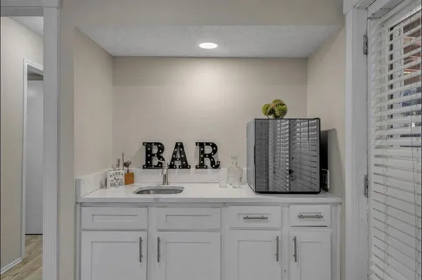 $3,100 | 1709 Elk Grove Drive, Richardson, TX 75081
