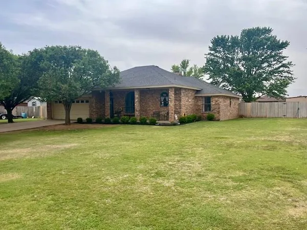 $275,000 | 1417 Kings Row, Plainview, TX 79072