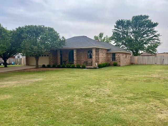 1417 Kings Row Plainview, TX 79072 - Photo 1 of 24 1