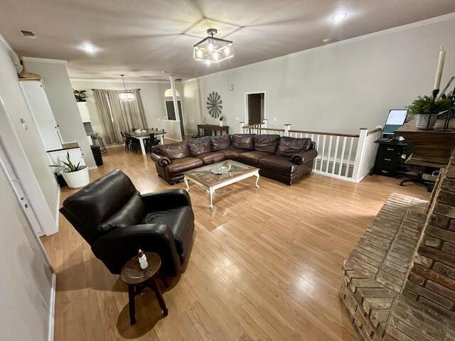1417 Kings Row Plainview, TX 79072 - Photo 9 of 24 9