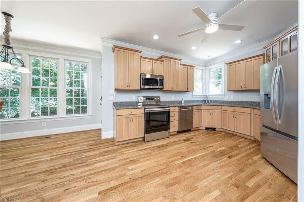 1041 Barnford Mill Road Wake Forest, NC 27587 - Photo 10 of 41 Kitchen with all new SS appliances