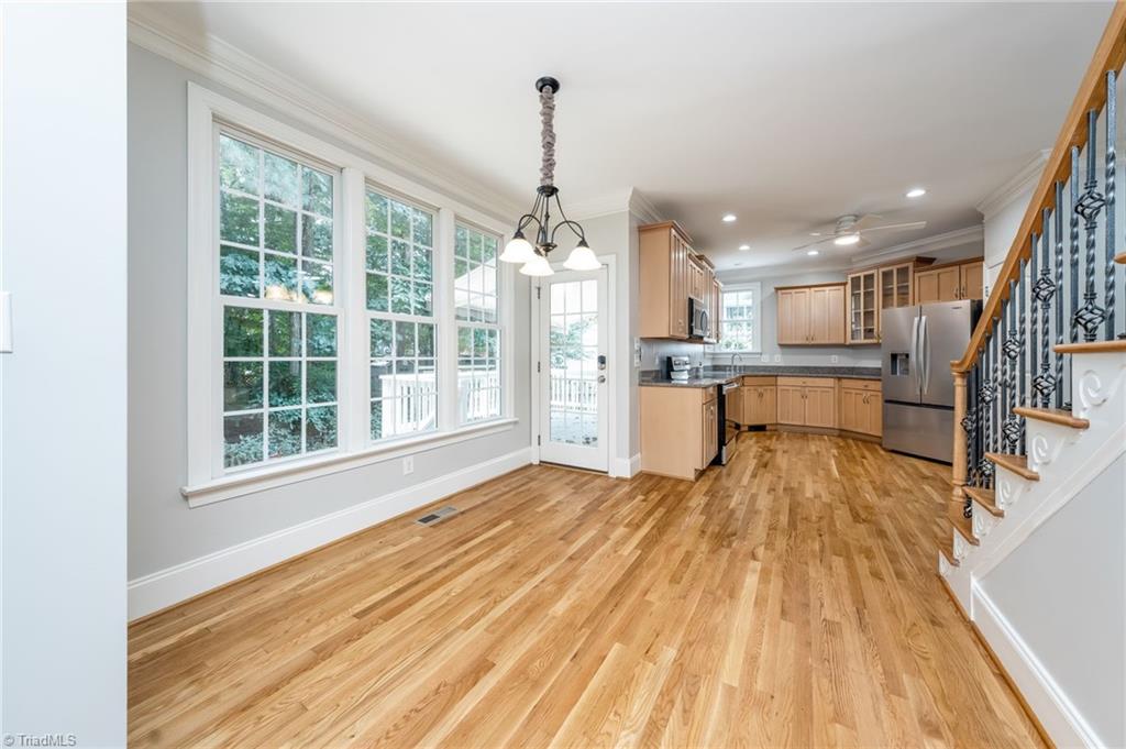 1041 Barnford Mill Road Wake Forest, NC 27587 - Photo 13 of 41 Breakfast nook