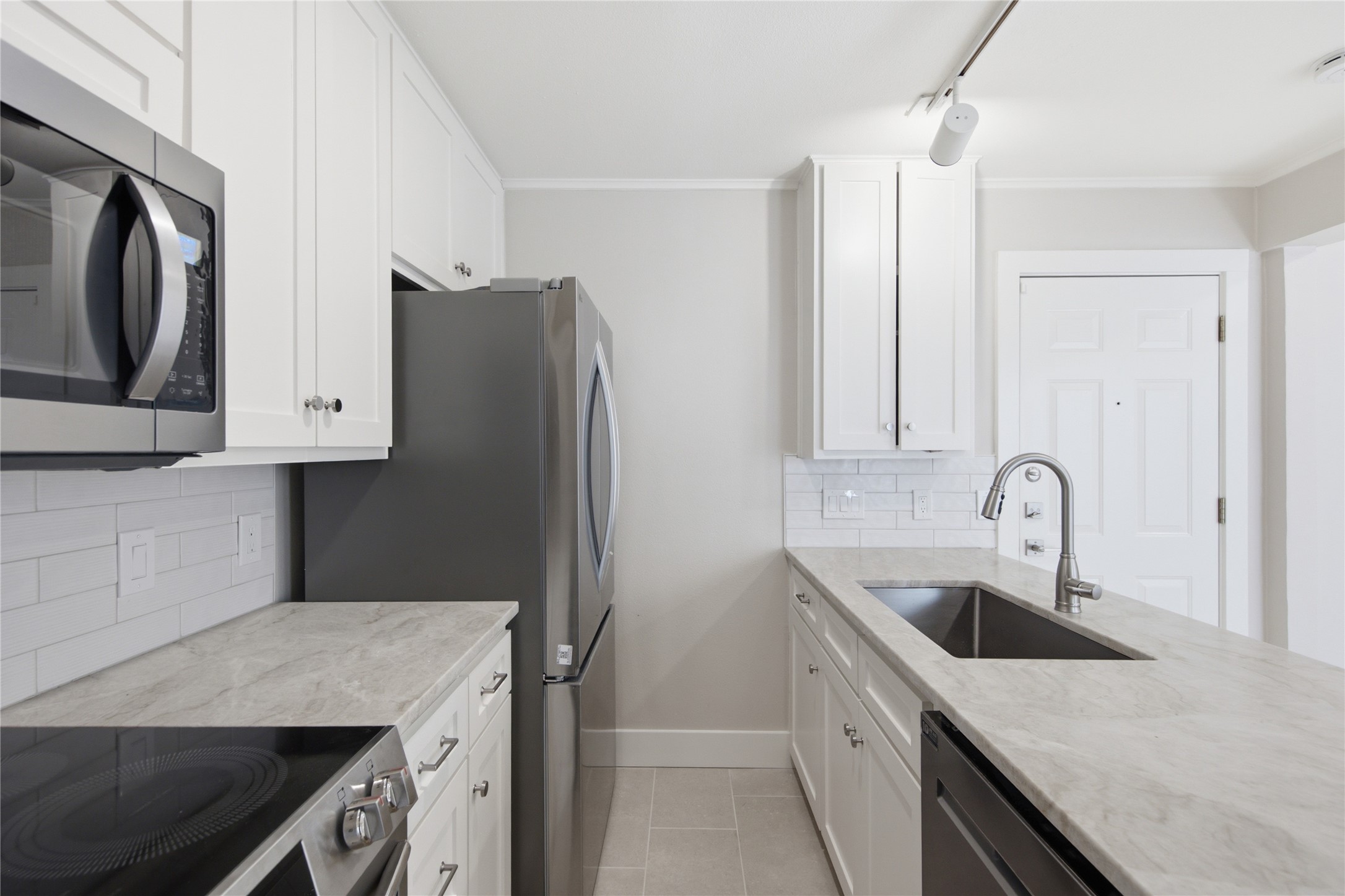 1801 Polo Road Austin, TX 78703 - Photo 7 of 26