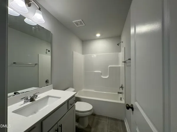$2,275 | 5046 Arkose Drive, Raleigh, NC 27610